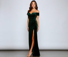 Shania Formal Velvet Sweetheart Dress