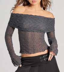2000s Classic Off-The-Shoulder Texture Crop Top