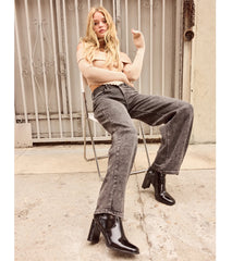 Chic Wonder Mid-Rise Wide-Leg Denim Jeans