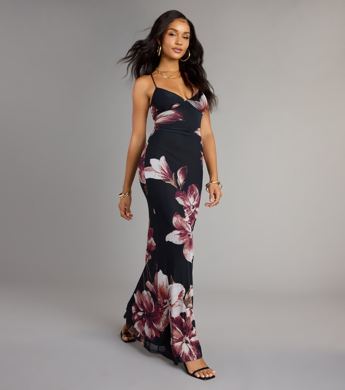 Flirty Twist Floral Lace-Up Maxi Dress
