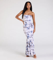 Exceptional Guest Strapless Lace-Up Floral Maxi Dress