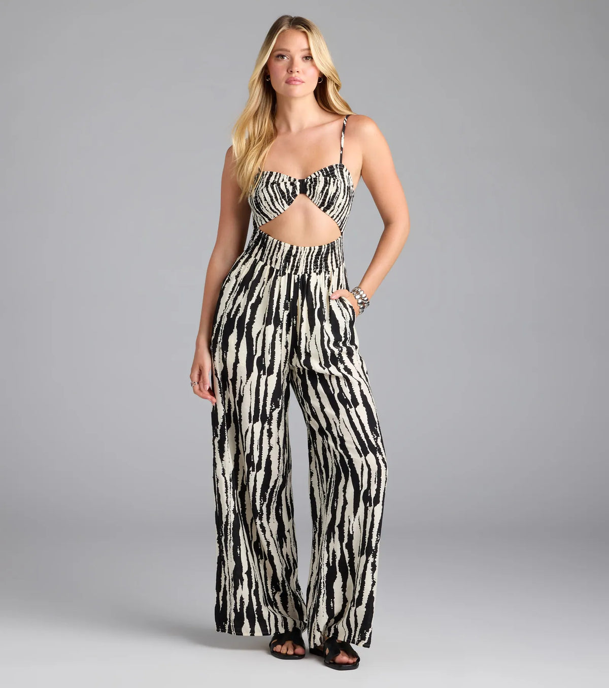 Remarkable Energy Abstract Striped Wide-Leg Jumpsuit