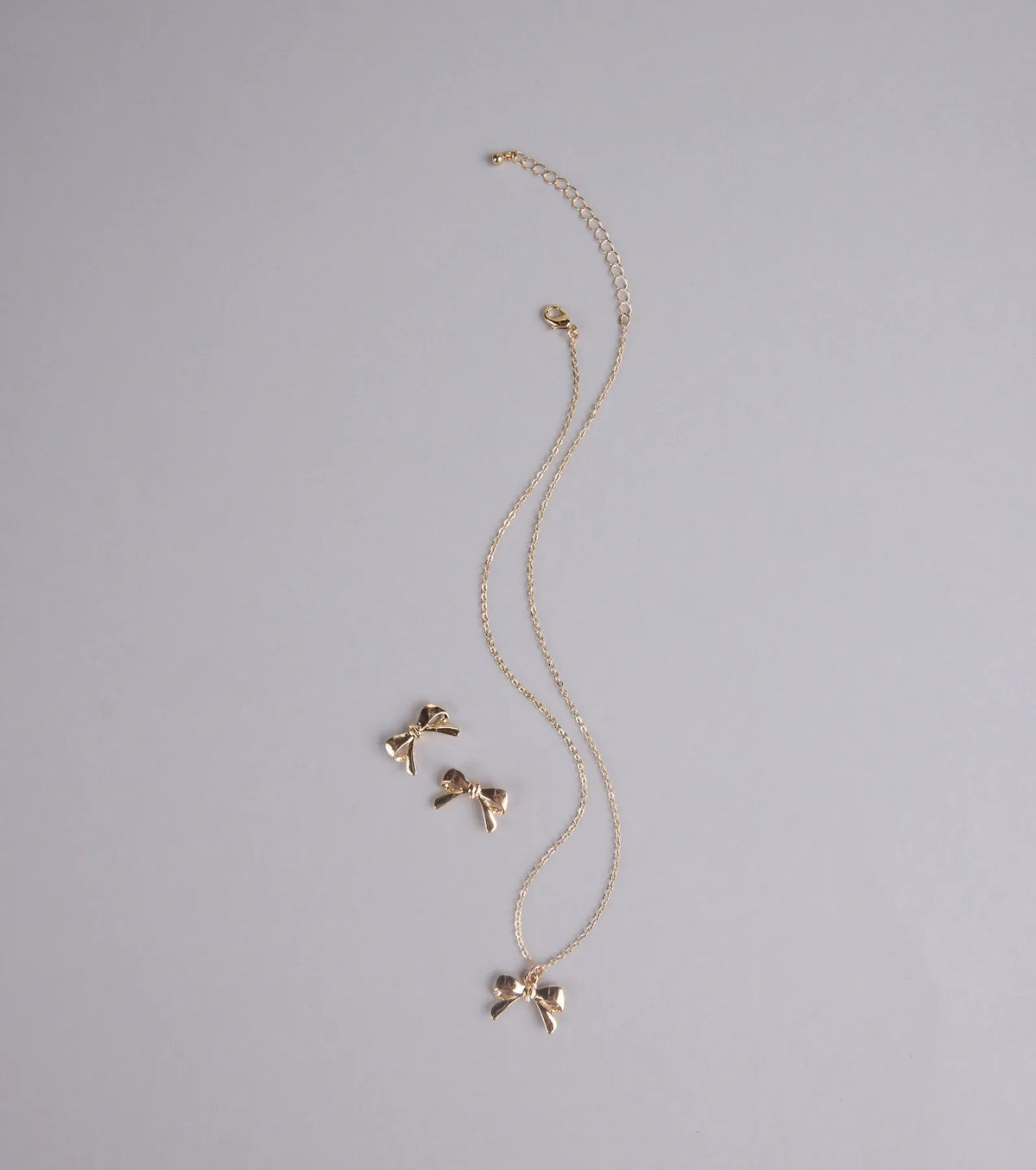 So Charming Bow Necklace And Stud Earrings Set