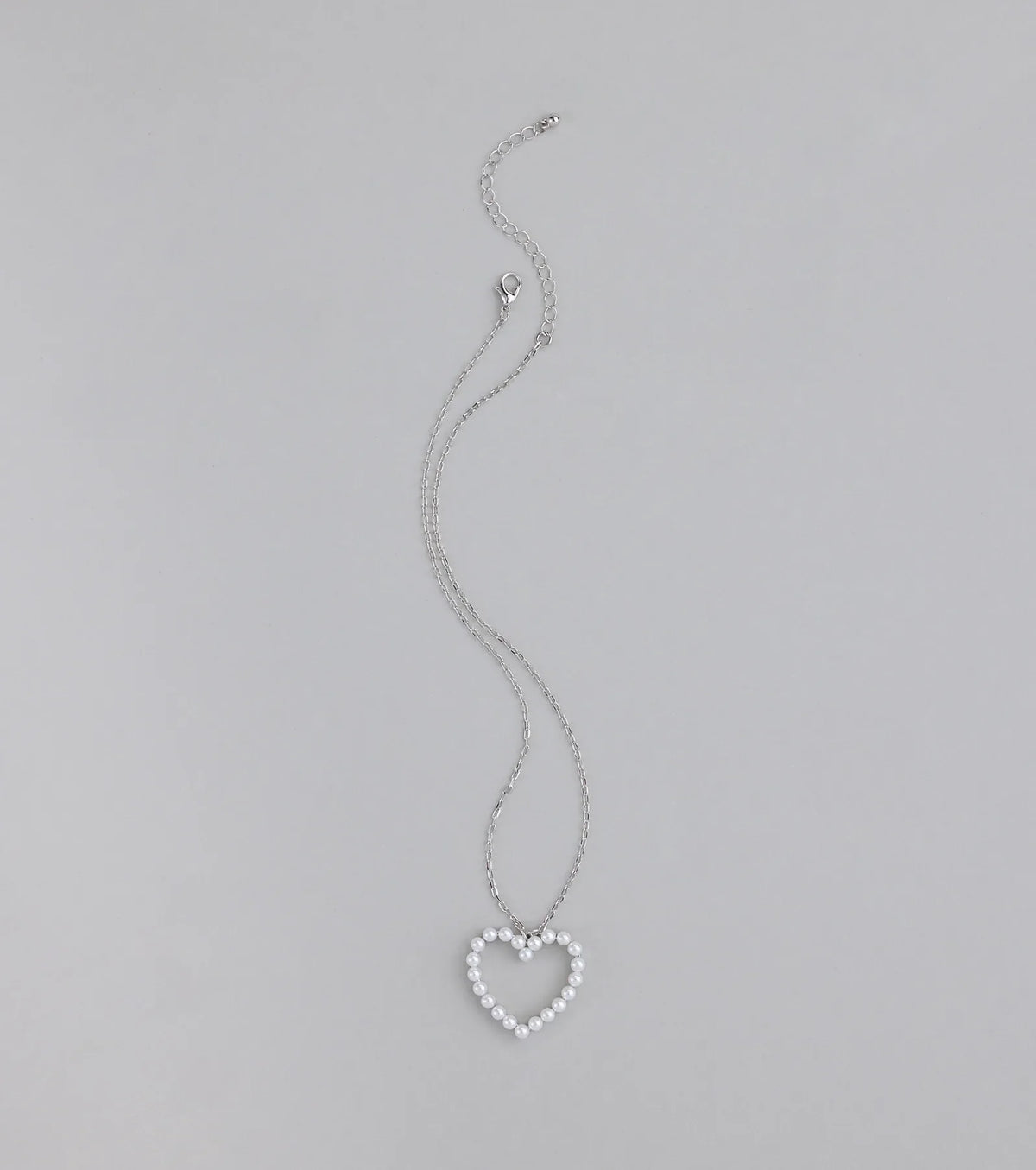 Capture Hearts Pearl Charm Necklace